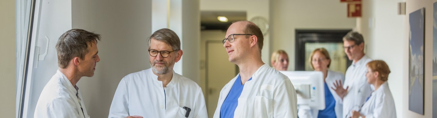 Ammerland klinik 06 2019 e4a0766 1 ETT Fuehrungen2019 Jobs Gefäß und Thoraxchirurgie Nikolai Wolff